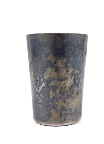 Schnapsbecher aus 835 silber - aus,